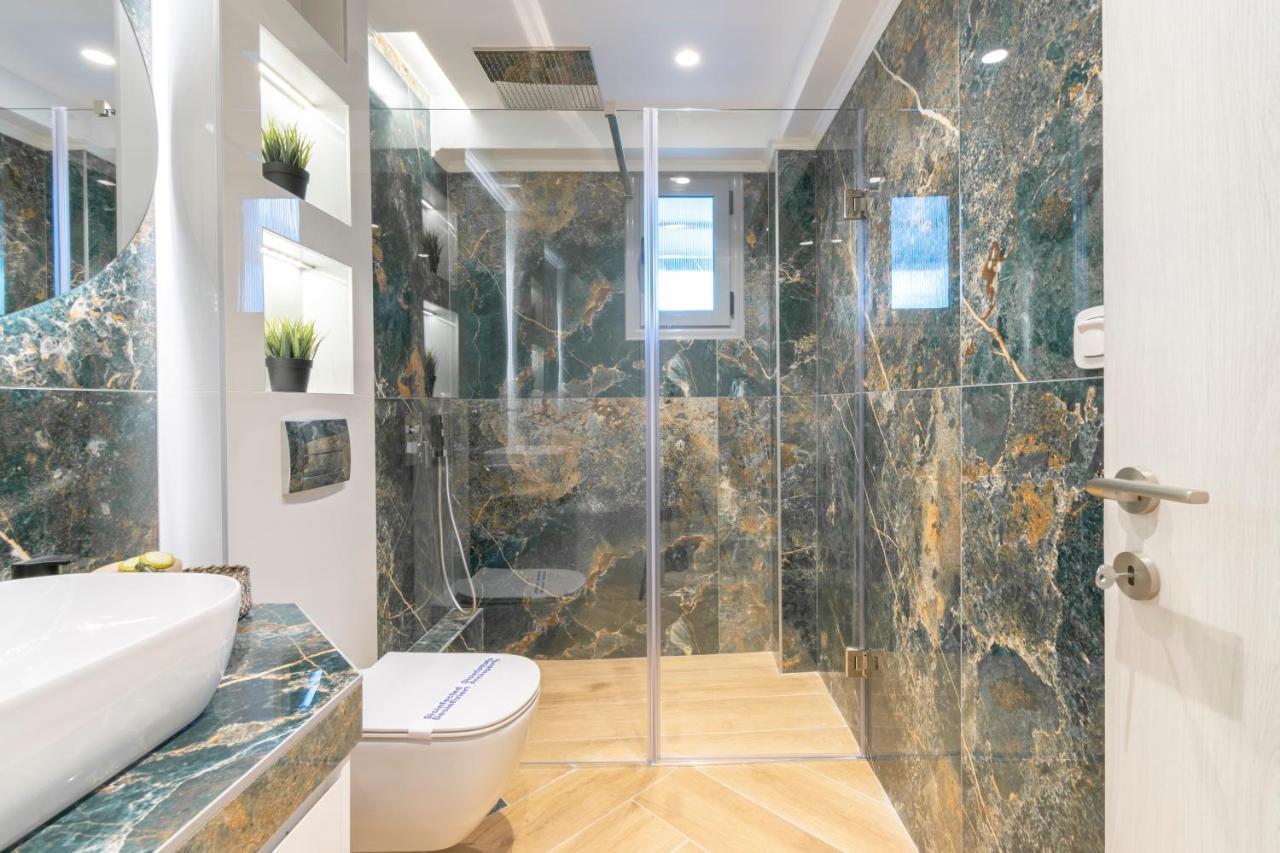 Sithoniars Luxury Ground Floor Apartment With Private Garden ネオス・マルマラス エクステリア 写真