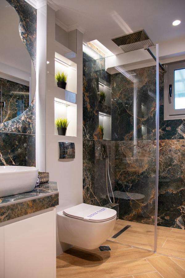 Sithoniars Luxury Ground Floor Apartment With Private Garden ネオス・マルマラス エクステリア 写真