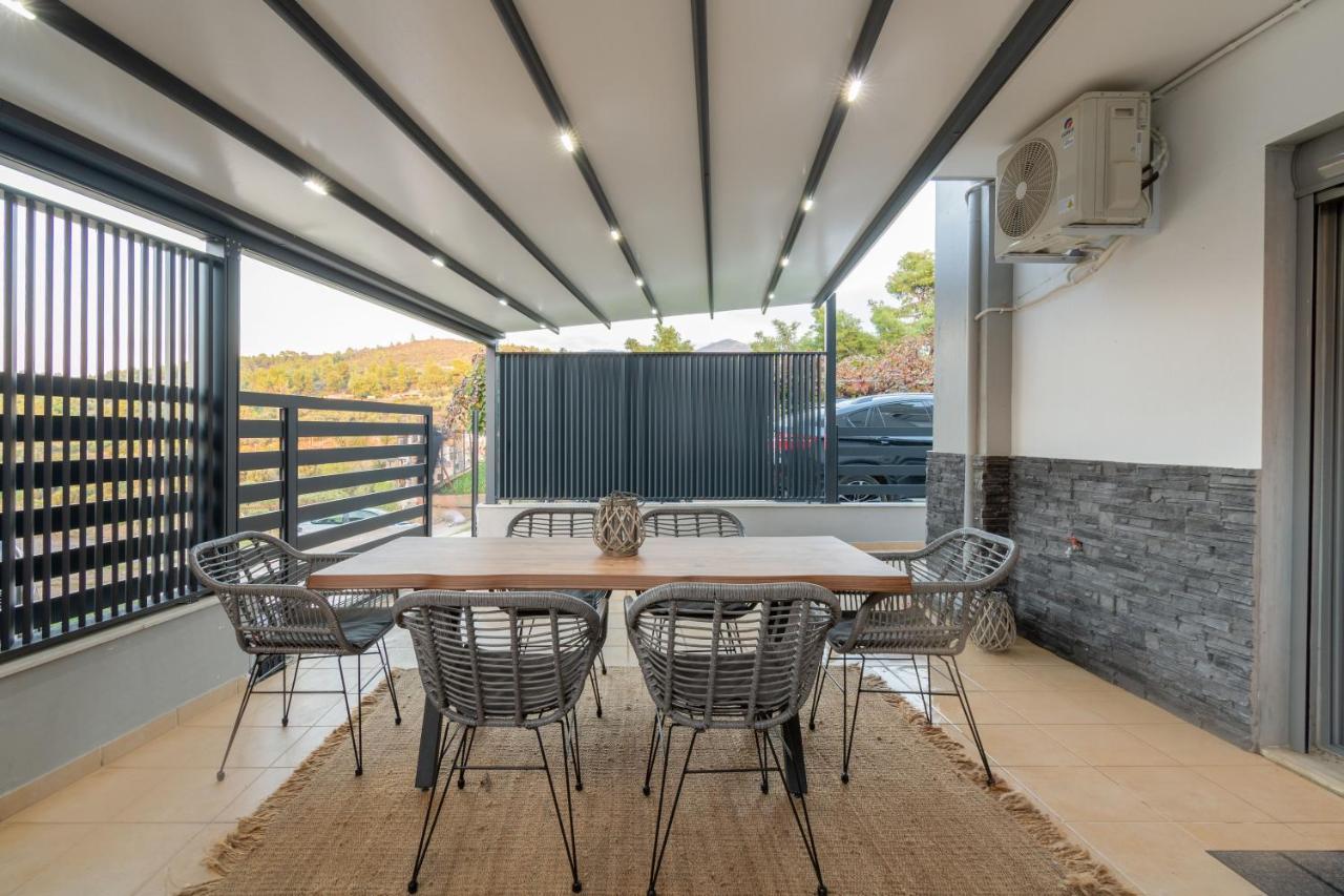 Sithoniars Luxury Ground Floor Apartment With Private Garden ネオス・マルマラス エクステリア 写真