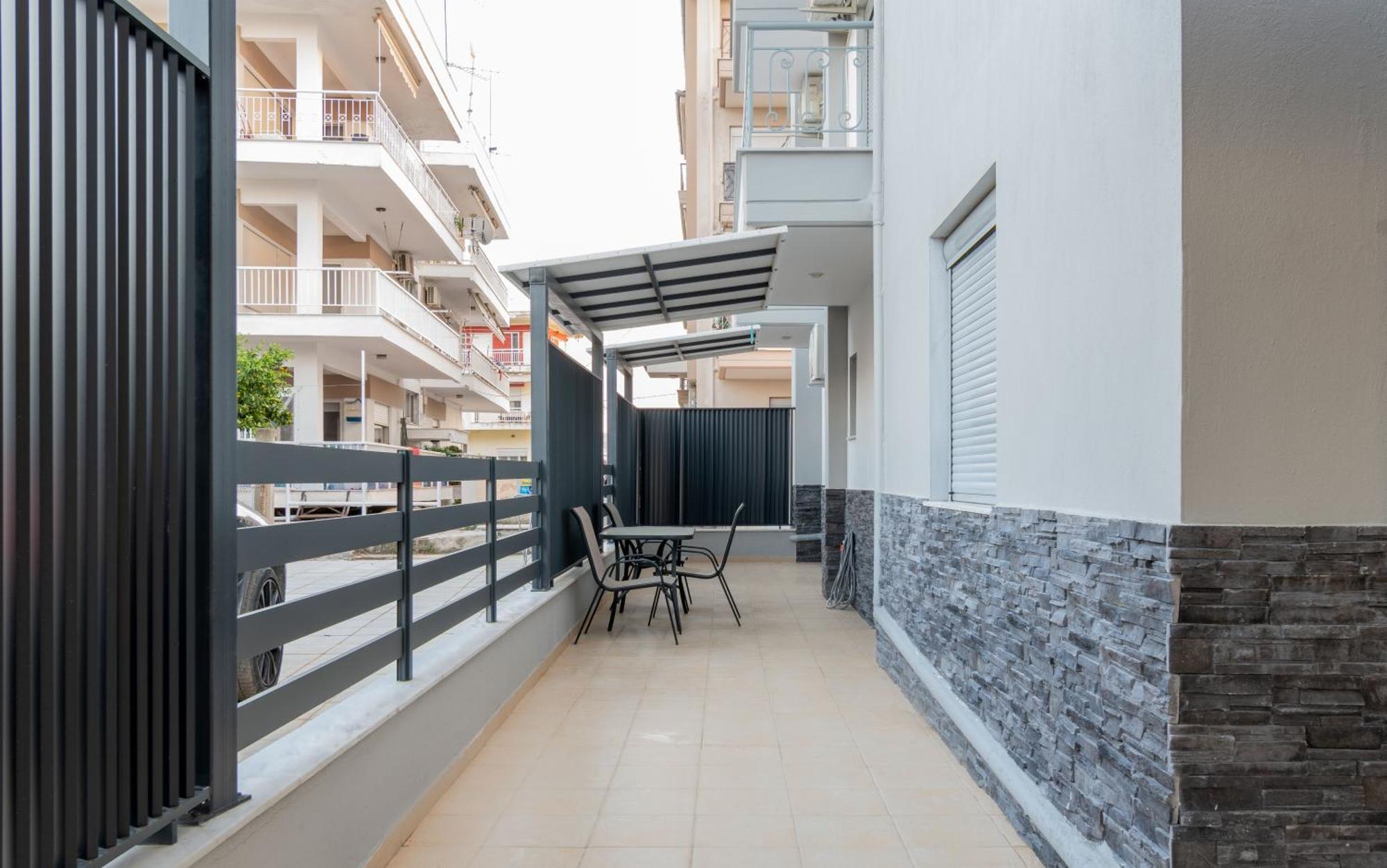 Sithoniars Luxury Ground Floor Apartment With Private Garden ネオス・マルマラス エクステリア 写真
